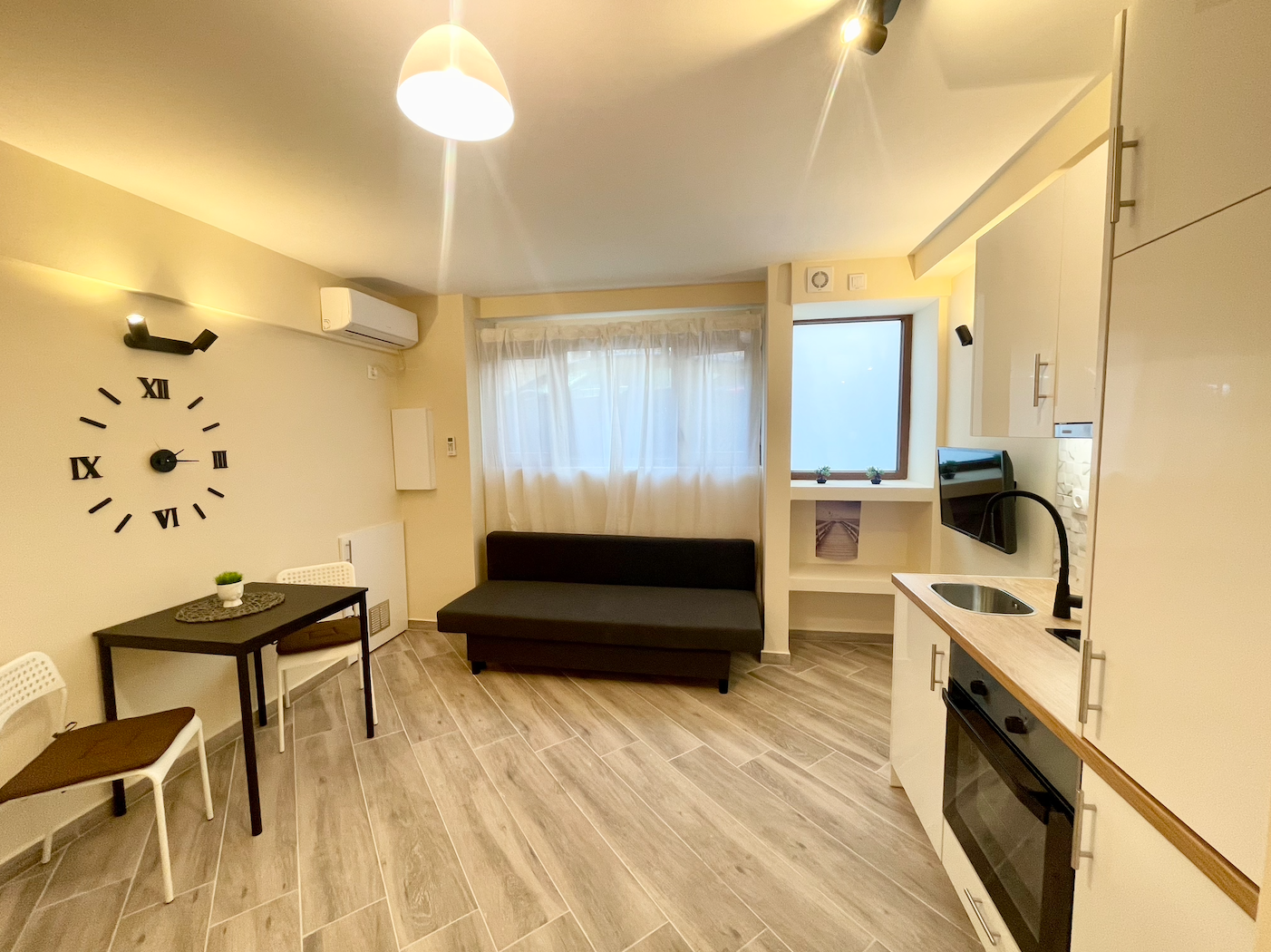 Stylish Studio