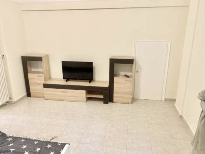 1-BD Apartment in Central Location — 5
