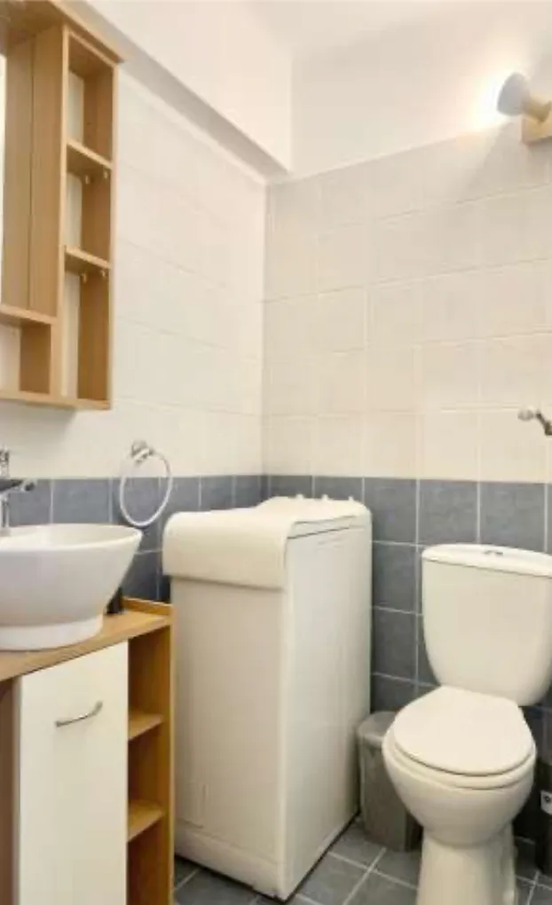 1-BD Apartment in Central Location — 2