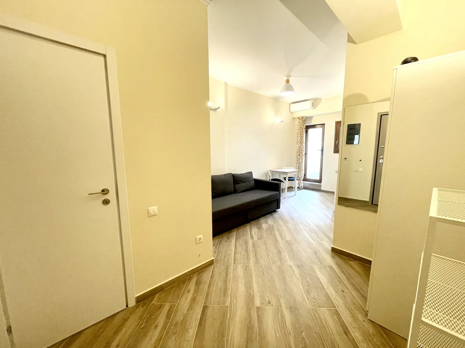 Smart Studio with Amazing Communal Garden — 3
