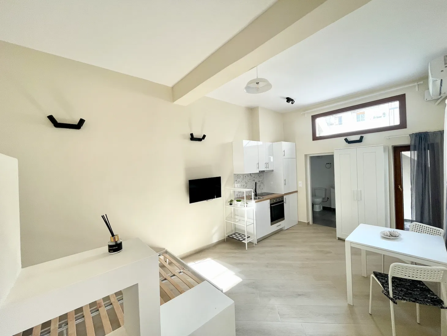 Άνετο Studio σε Boutique κτίριο με κοινόχρηστη Βεράντα — 2