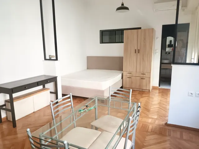 Άψογο Studio στην καρδιά της Κυψέλης — 3