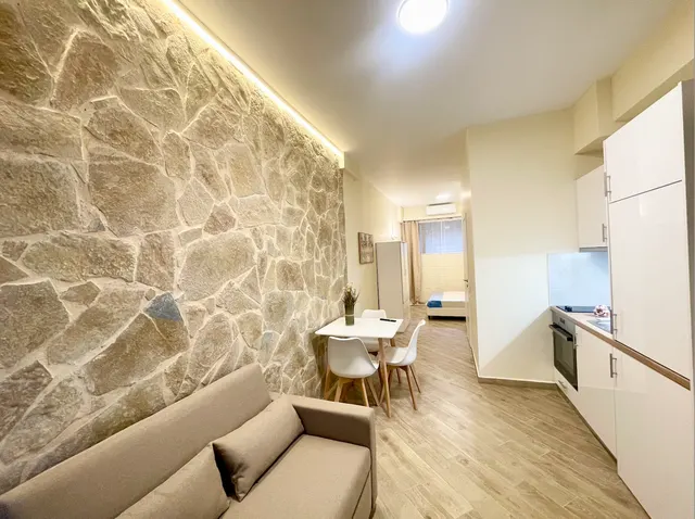 Cozy and Smartly Arranged Studio