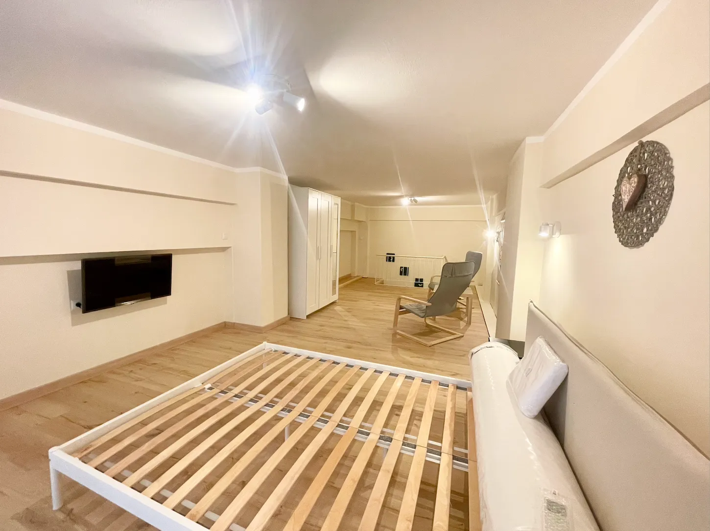 Spacious Loft Apartment — 6