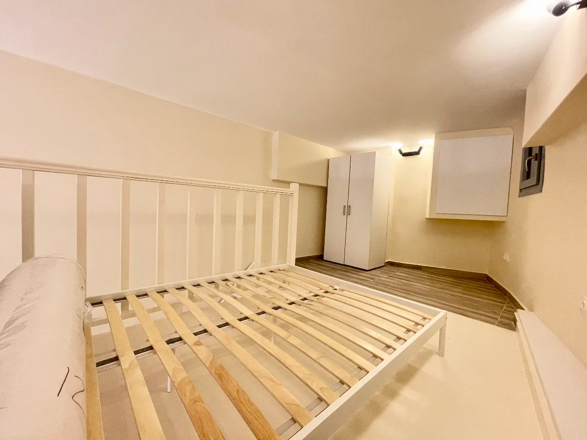 Unique Designer Built Large Loft Studio — 6