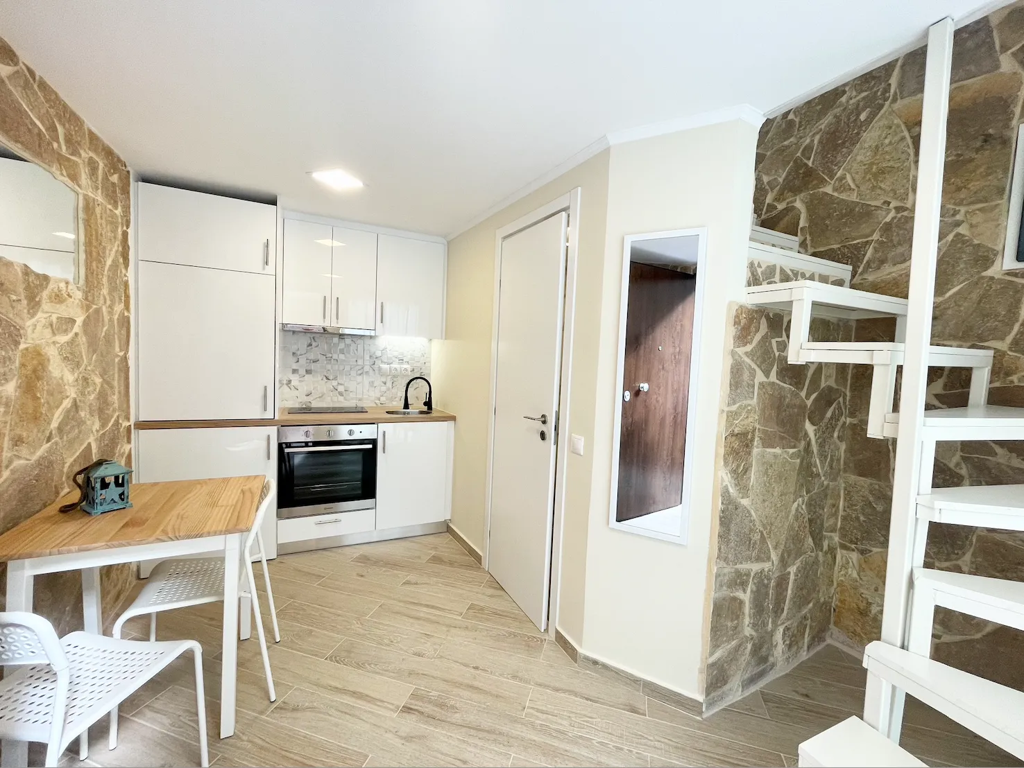 Cozy & Quite Loft Apartment
