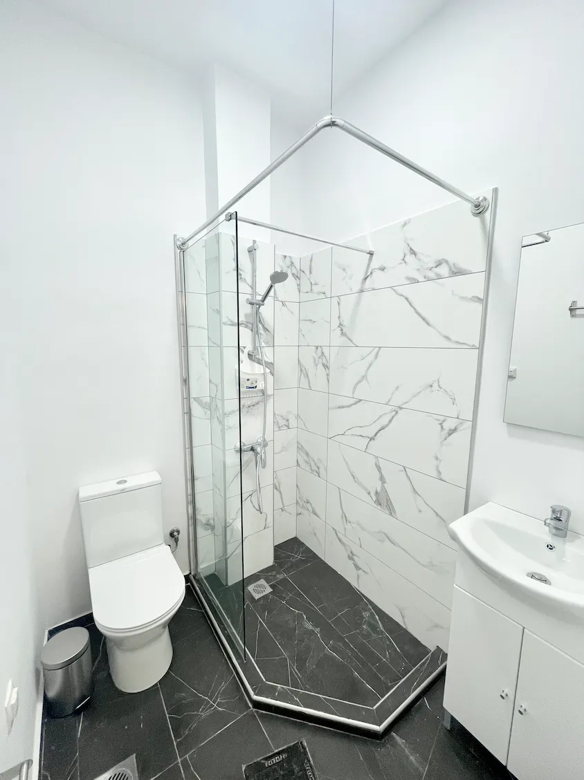 Art Design Apartment & with Smart Spacing Arrangements — 6
