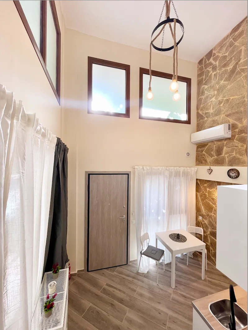 Aristoteleous Loft — 5
