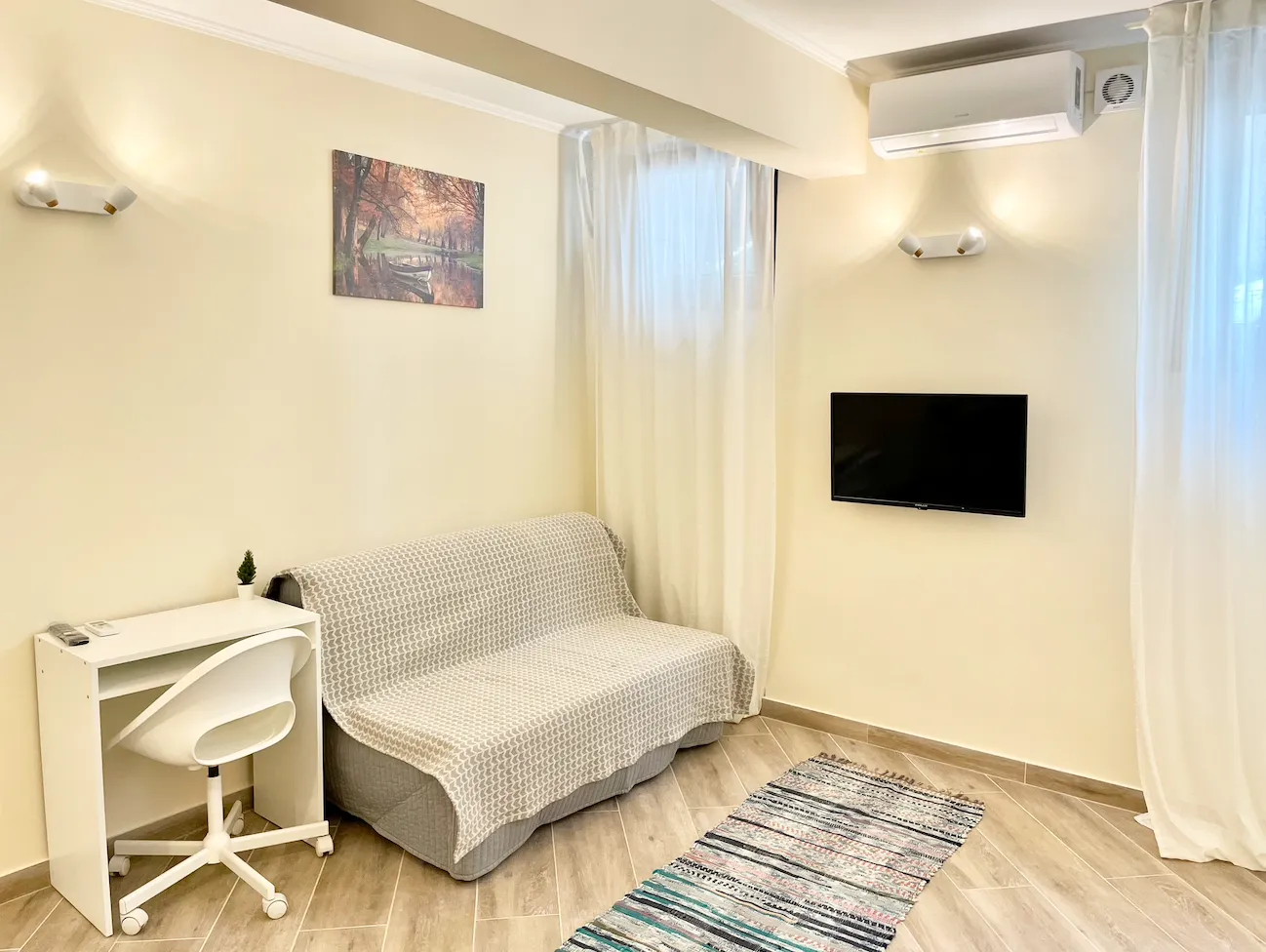 Spacious Studio — 5
