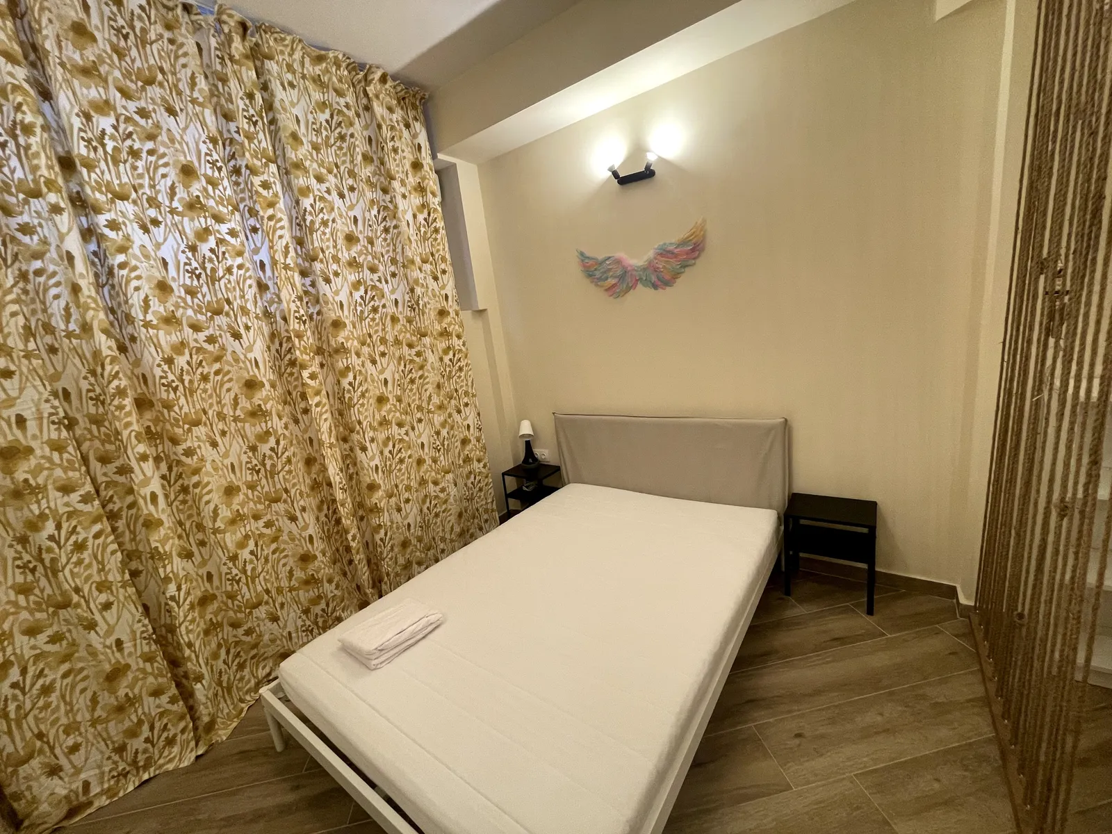 Art House Comfy Studio — 5
