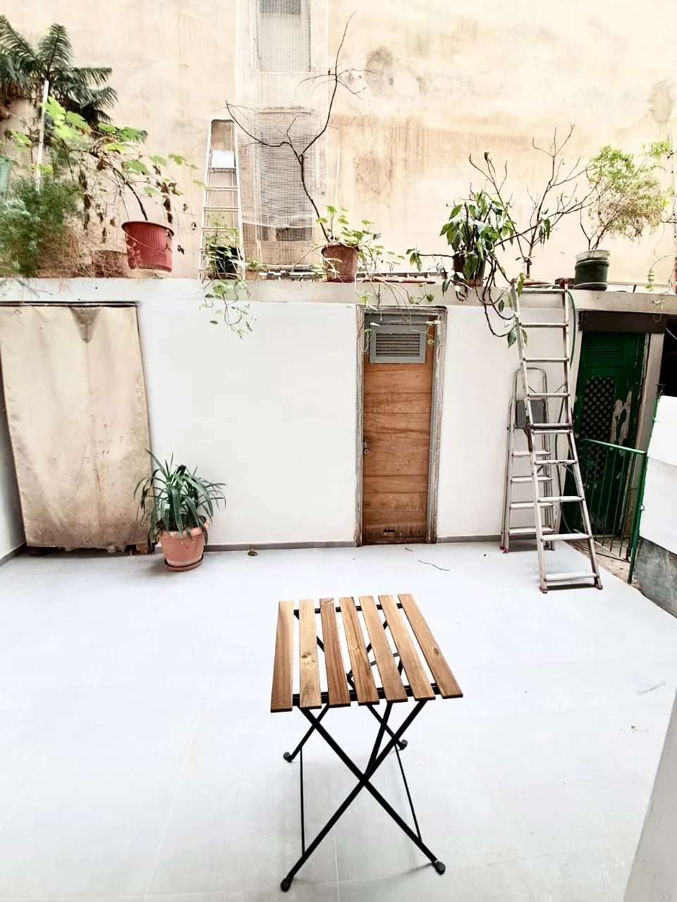 Comfy with Large Garden, Ampelokopi — 2