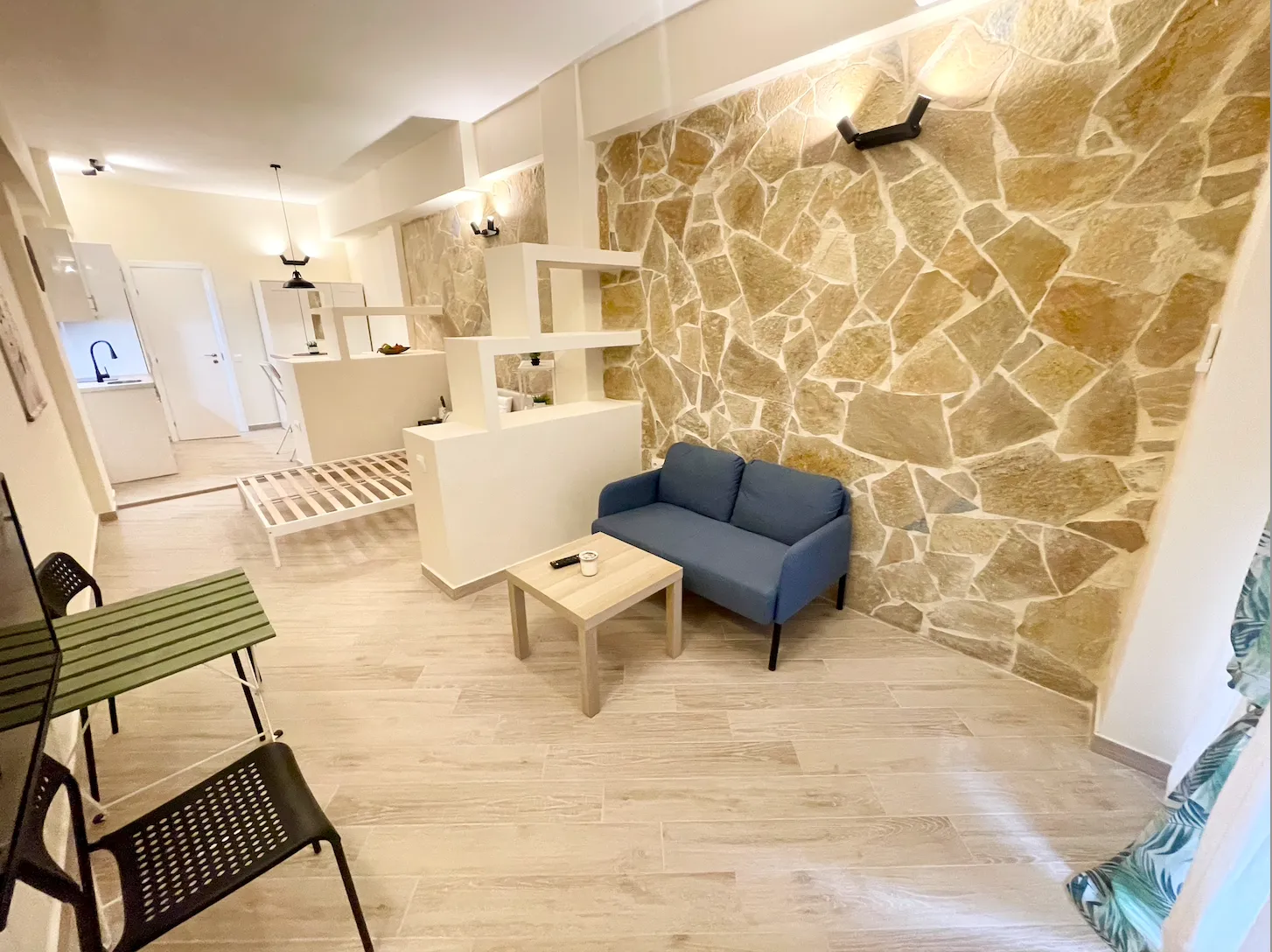 Well Arranged Spacious Studio — 8