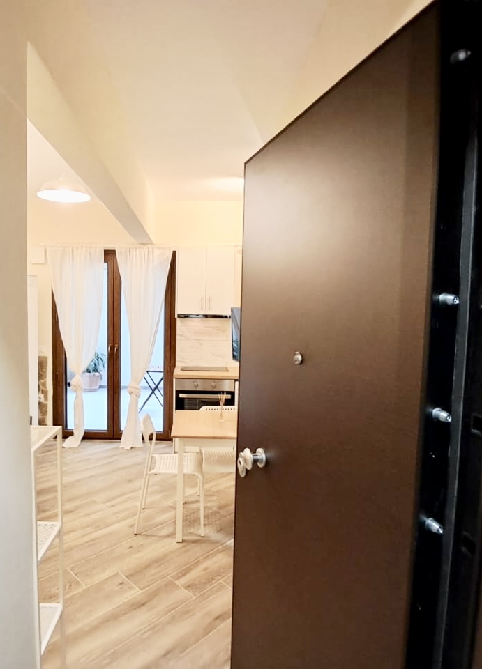 Arkadias Studio, Central Athens — 2