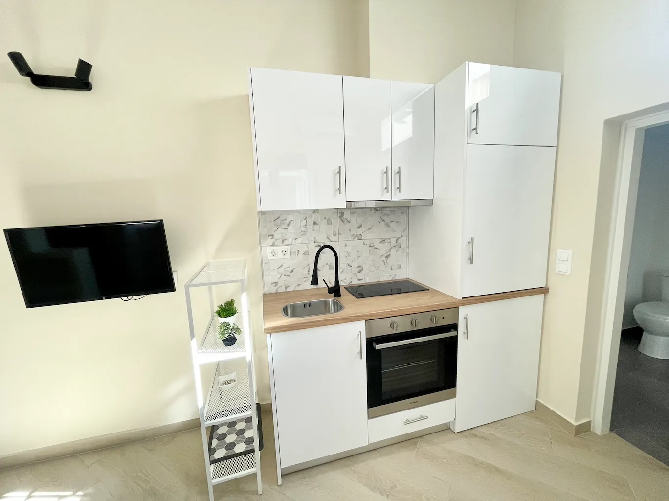 Άνετο Studio σε Boutique κτίριο με κοινόχρηστη Βεράντα — 3