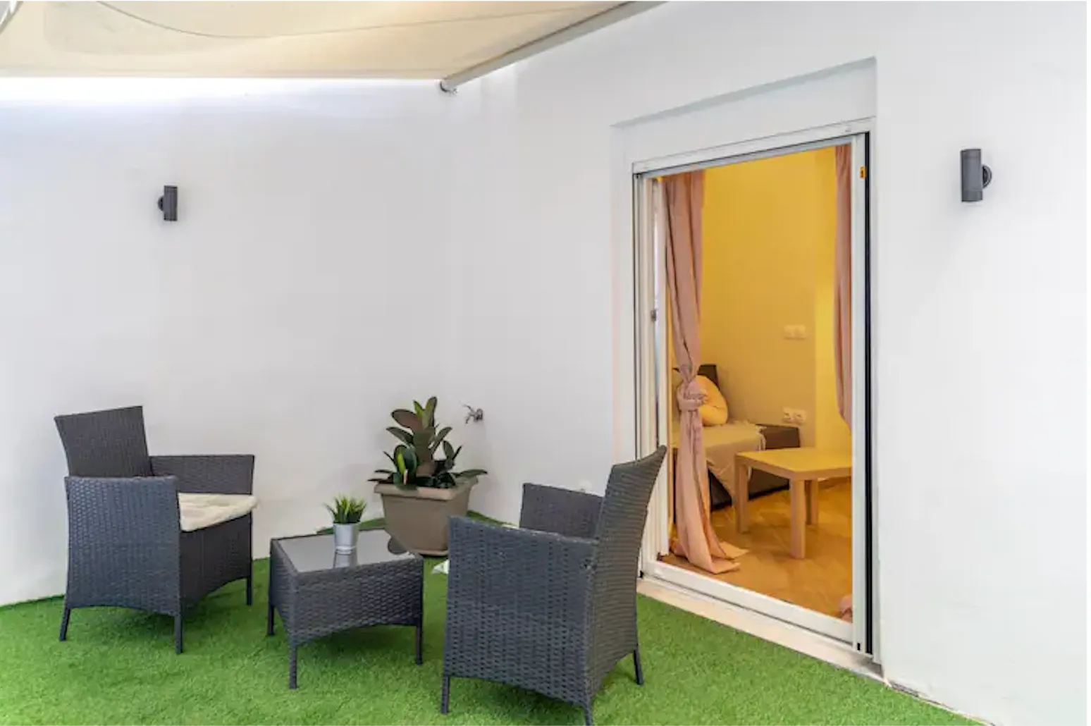 Small studio with Big Garden — 12